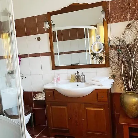 Anasandra - 3 Bedroom Villa