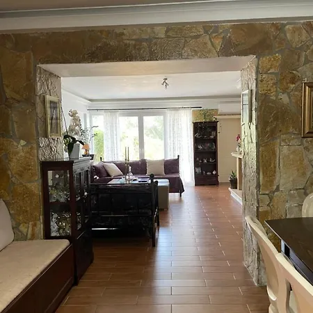 Villa Anasandra - 3 Bedroom